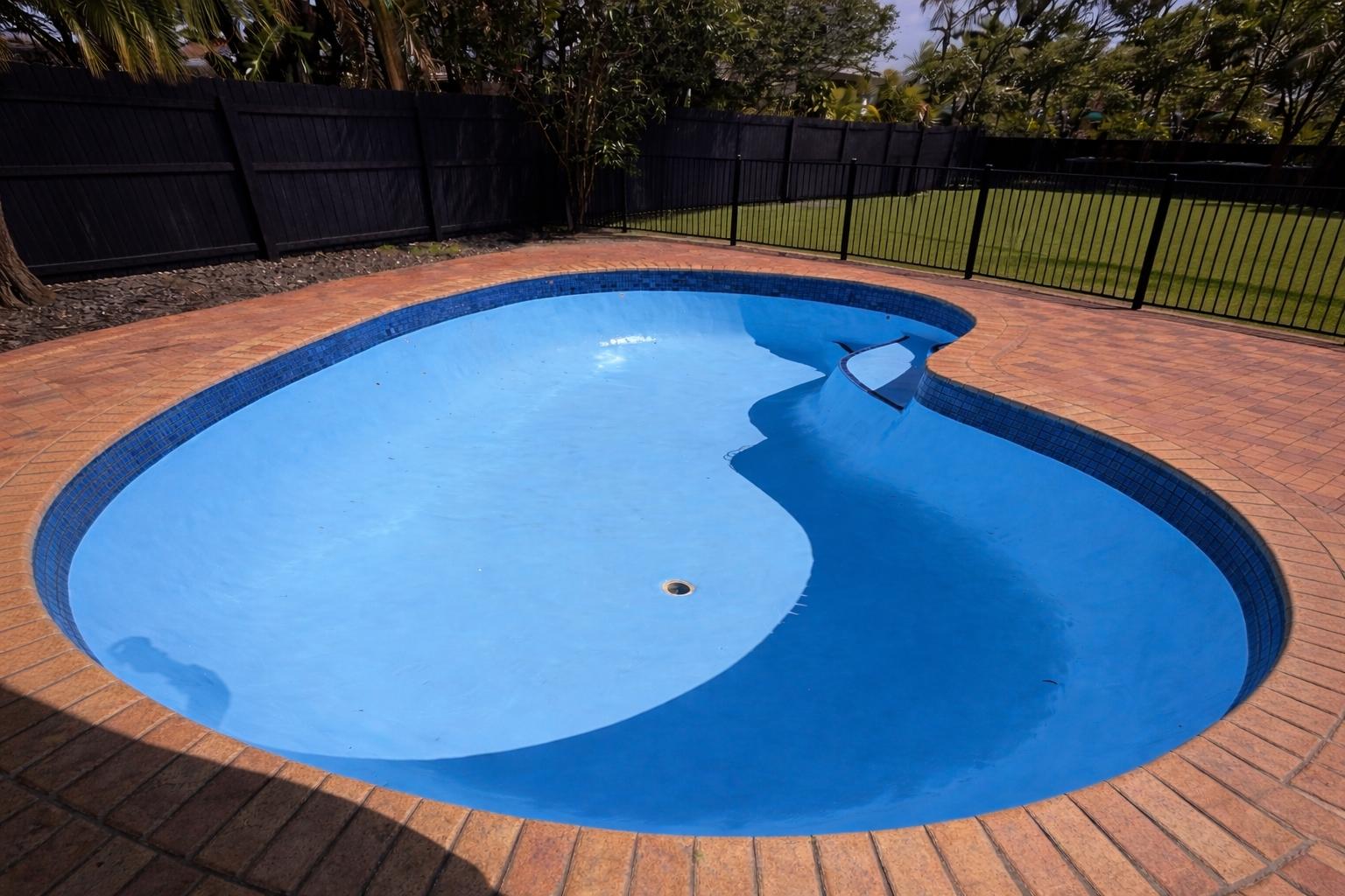 Pool resurfacing Gold Coast β before and after epoxy finish